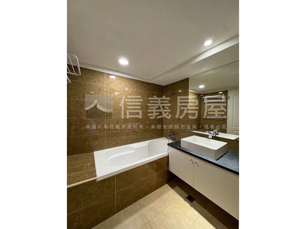 幸福捷境稀有質感宅房屋室內格局與周邊環境