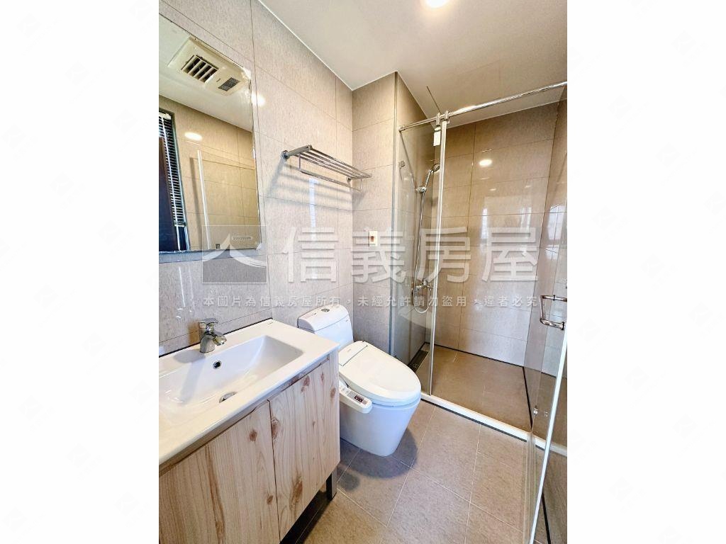 大雅輕屋齡稀有三房平車位房屋室內格局與周邊環境