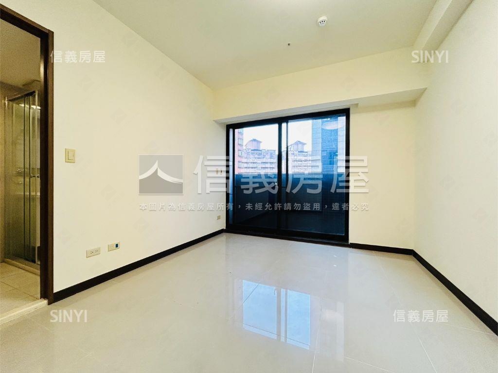 丰悅夏宮綻光三房露台飛揚房屋室內格局與周邊環境