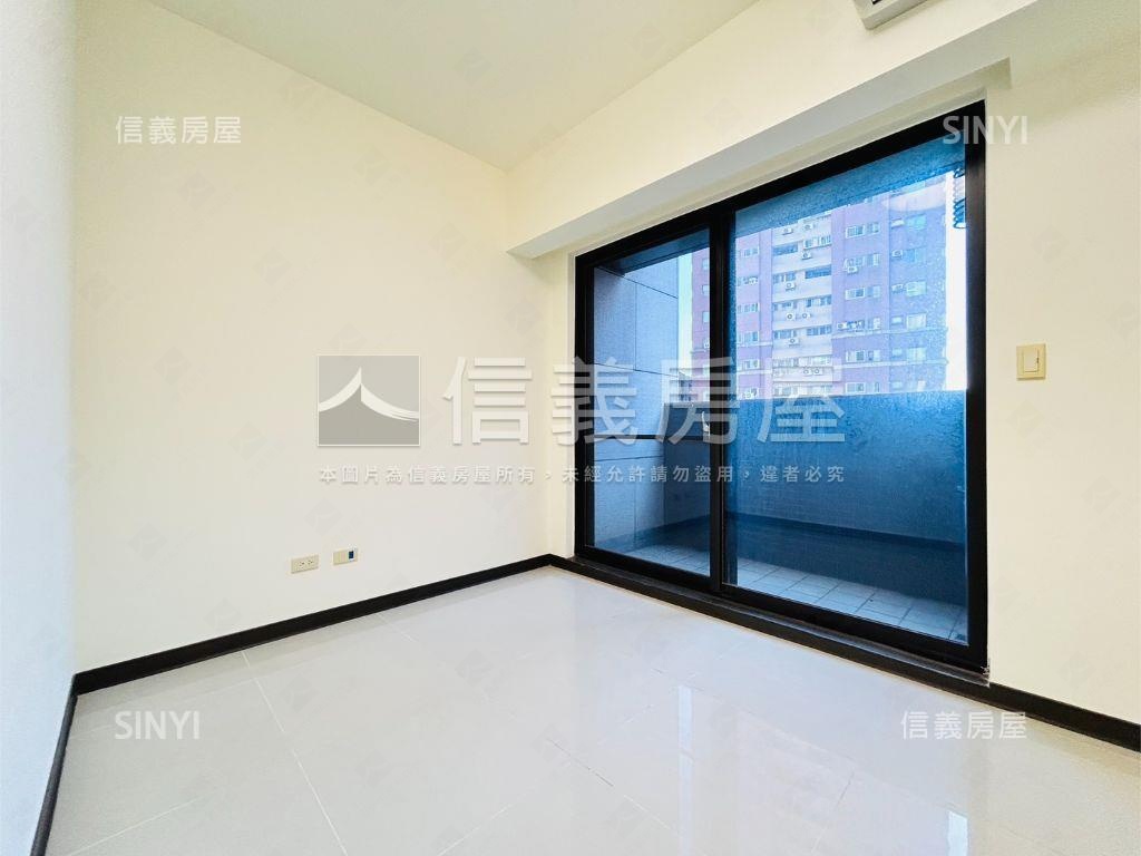 丰悅夏宮綻光三房露台飛揚房屋室內格局與周邊環境