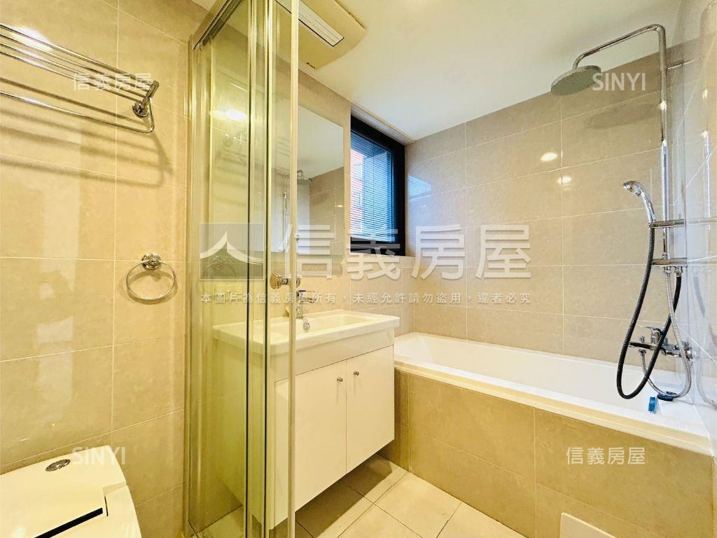 丰悅夏宮綻光三房露台飛揚房屋室內格局與周邊環境