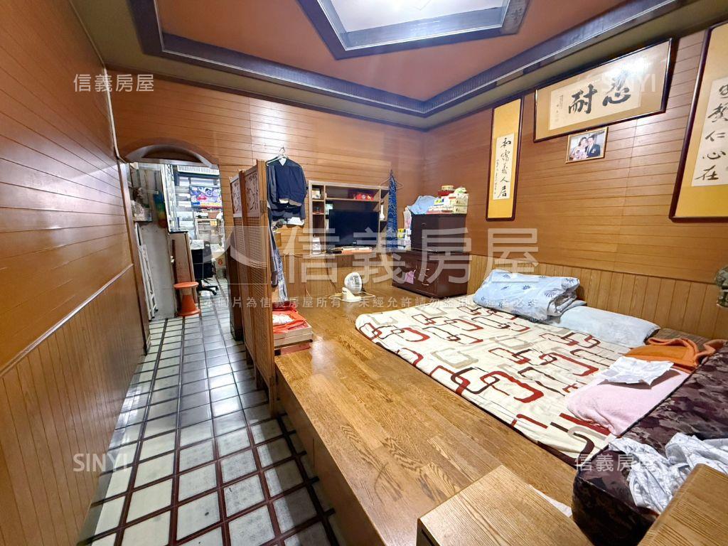 近大里軟體園區傳家金店面房屋室內格局與周邊環境