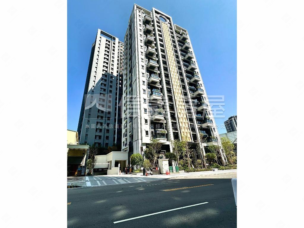 稀有！泰御天鑄Ⅱ帝王戶房屋室內格局與周邊環境