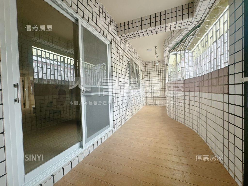 永大路上大空間三房平車房屋室內格局與周邊環境