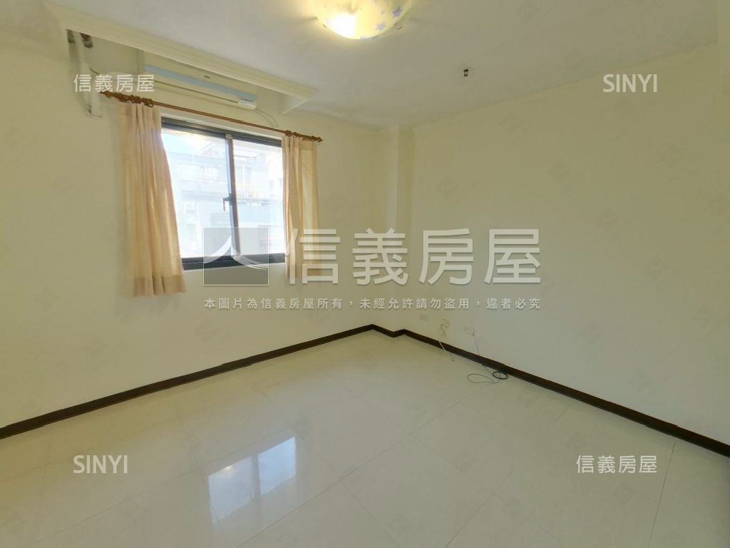 世紀皇家外棟高樓三房房屋室內格局與周邊環境