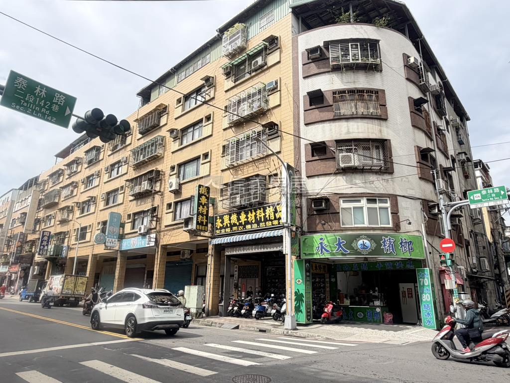 近１８甲重劃區公寓房屋室內格局與周邊環境