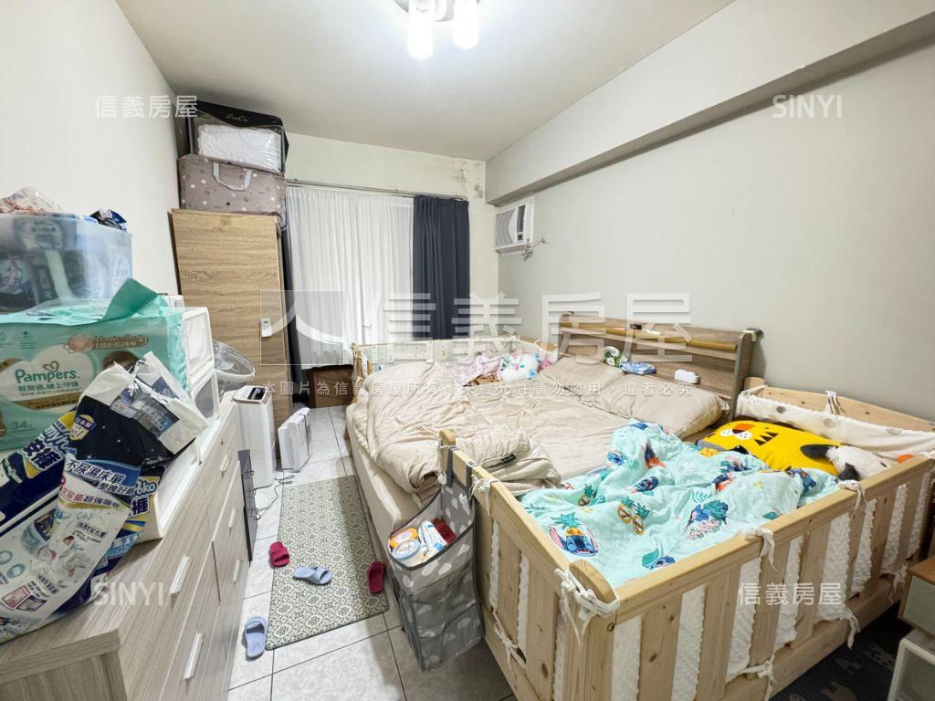 忠孝東路電梯稀有三房房屋室內格局與周邊環境