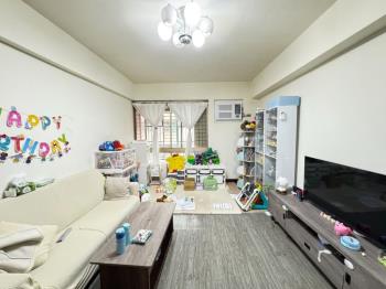 忠孝東路電梯稀有三房