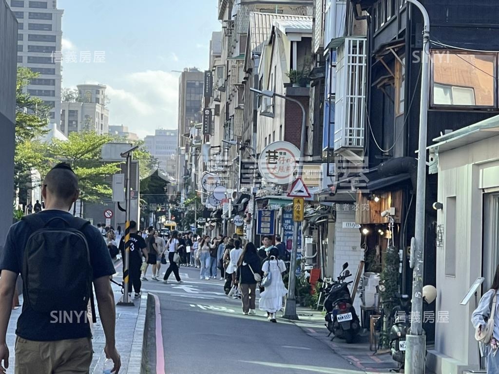 馬偕醫院前金店面房屋室內格局與周邊環境