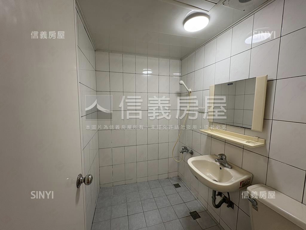 西區向上市場三房房屋室內格局與周邊環境