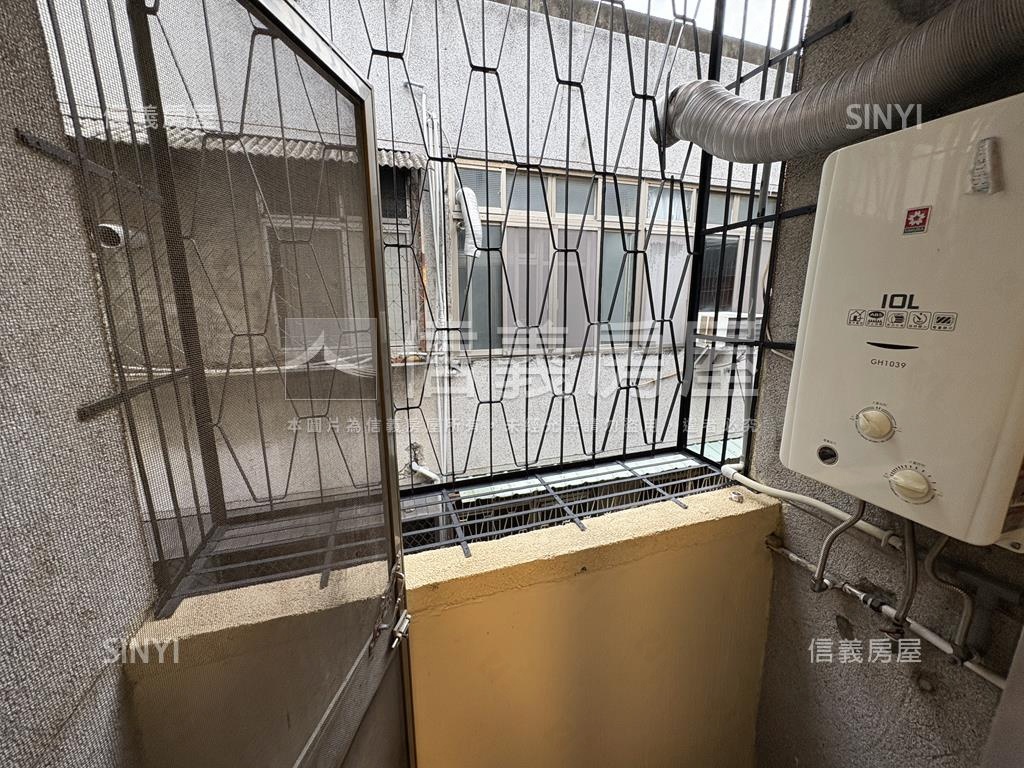 西區向上市場三房房屋室內格局與周邊環境