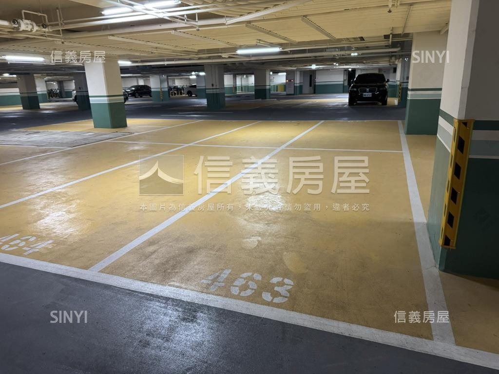 星都滙４房雙車位中高樓層房屋室內格局與周邊環境
