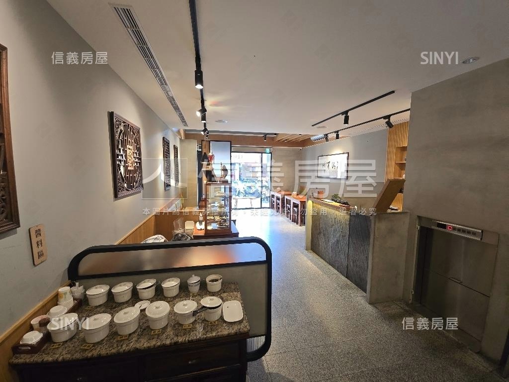 ㊖公益路市民廣場店面透天房屋室內格局與周邊環境