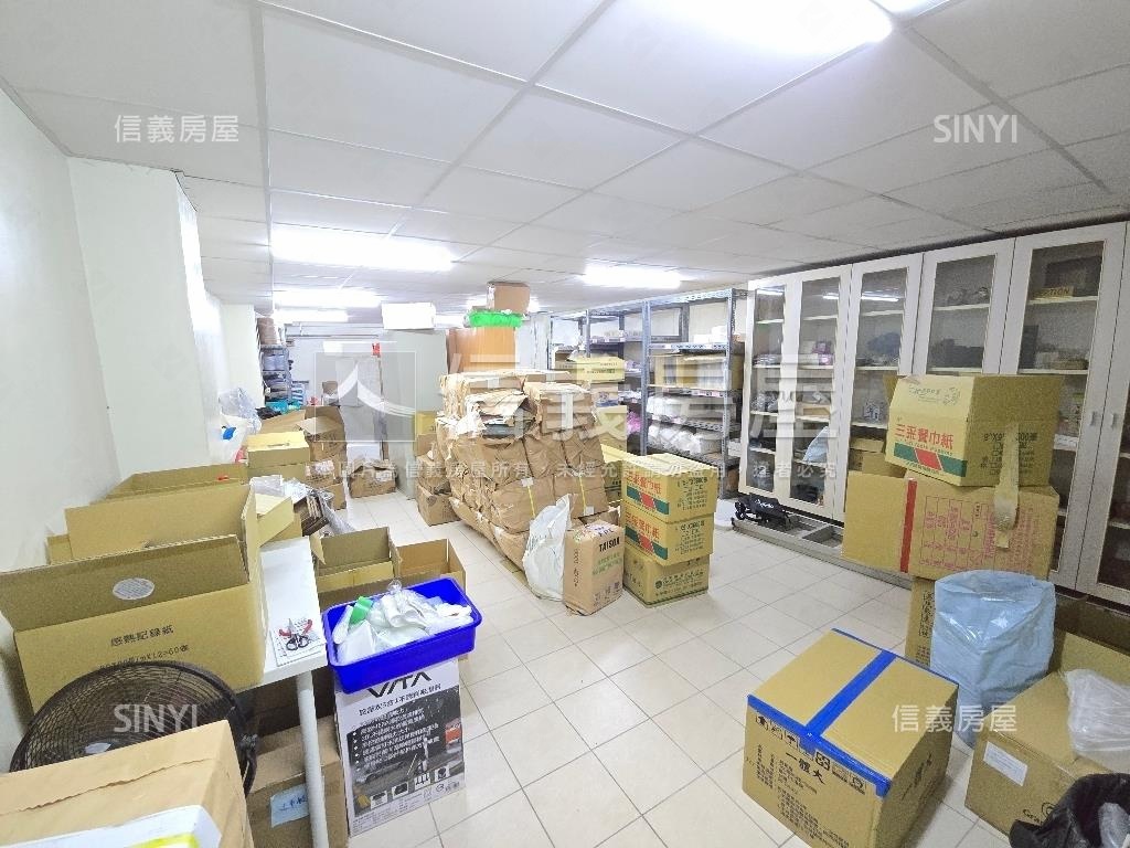 ㊖公益路市民廣場店面透天房屋室內格局與周邊環境