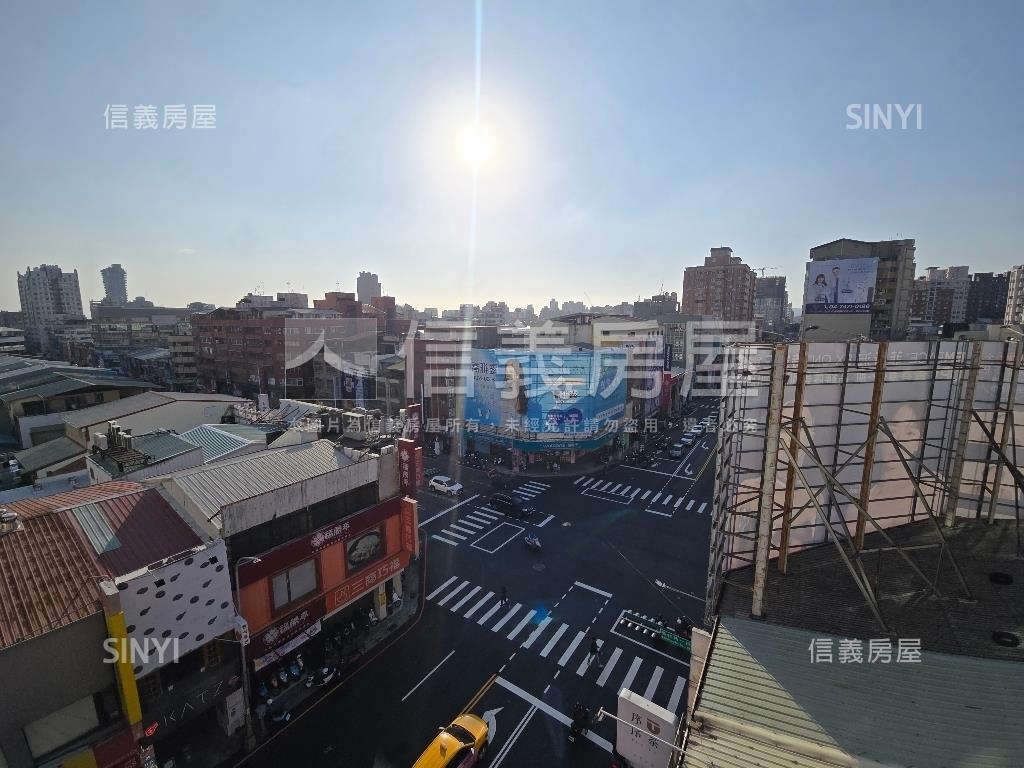 ㊖公益路市民廣場店面透天房屋室內格局與周邊環境