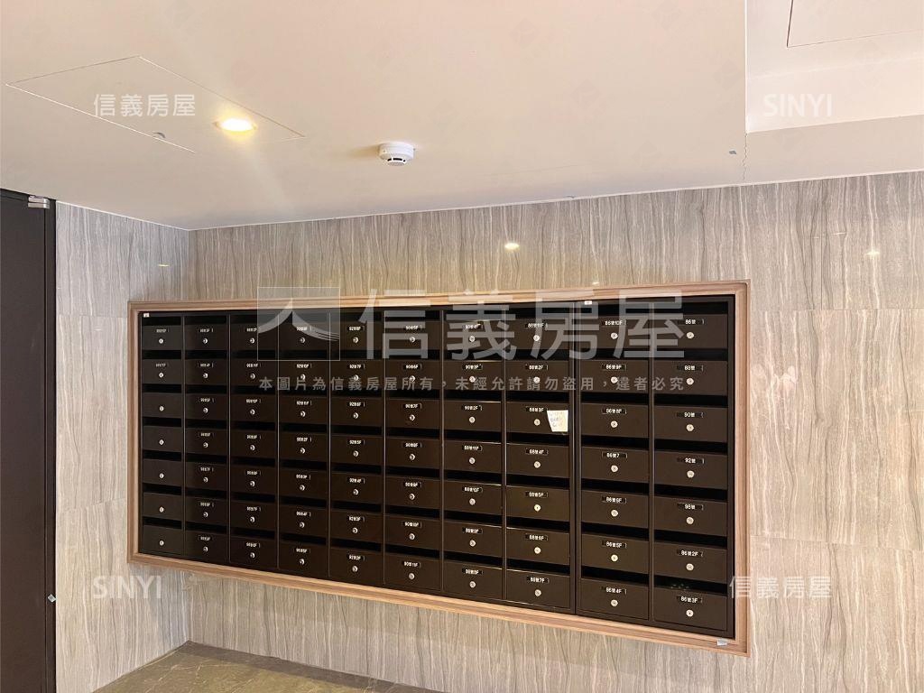 捷運宅✈兩站輕鬆出國門房屋室內格局與周邊環境