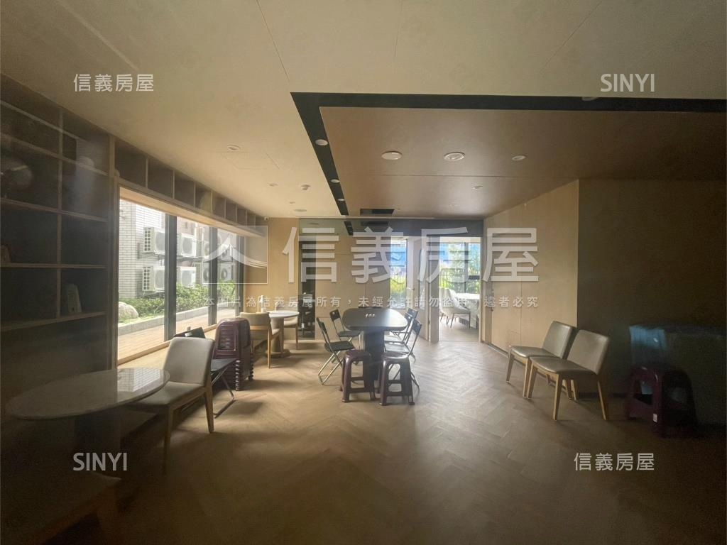 捷運宅✈兩站輕鬆出國門房屋室內格局與周邊環境