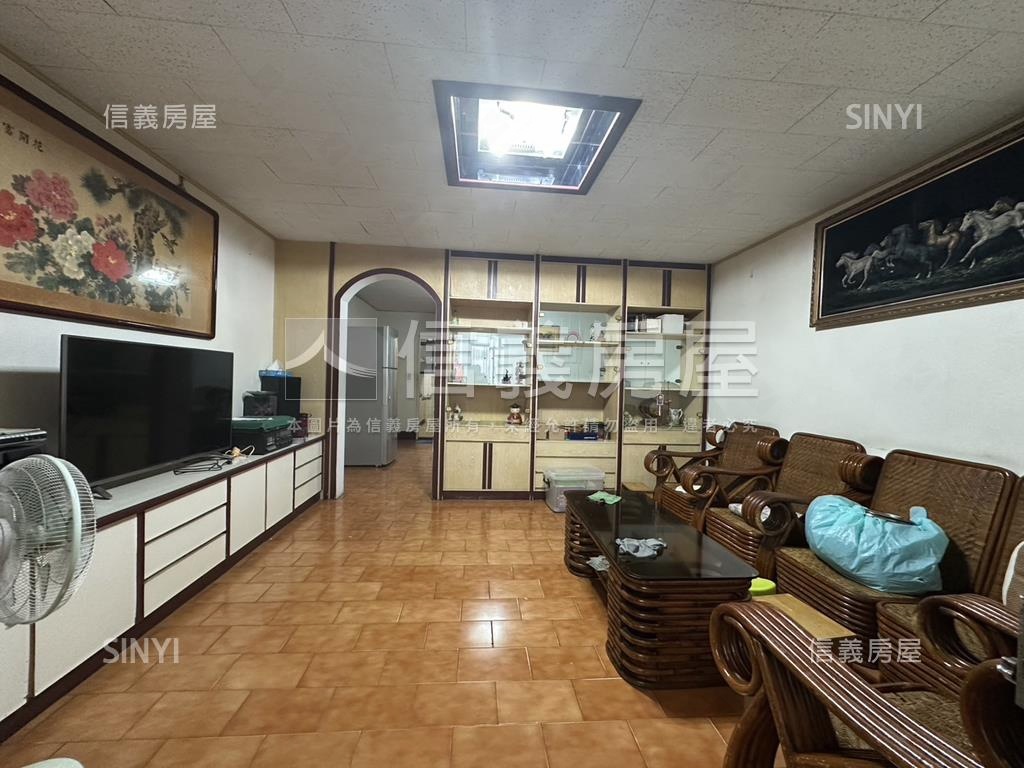 保安美美宅房屋室內格局與周邊環境