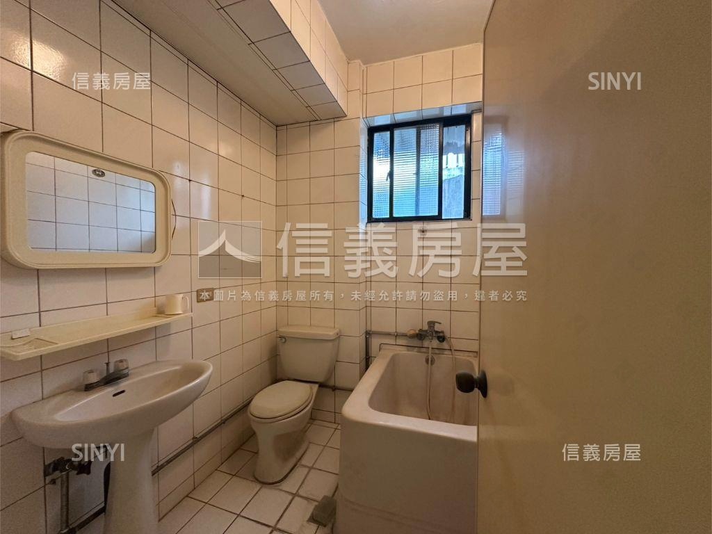 保安美美宅房屋室內格局與周邊環境