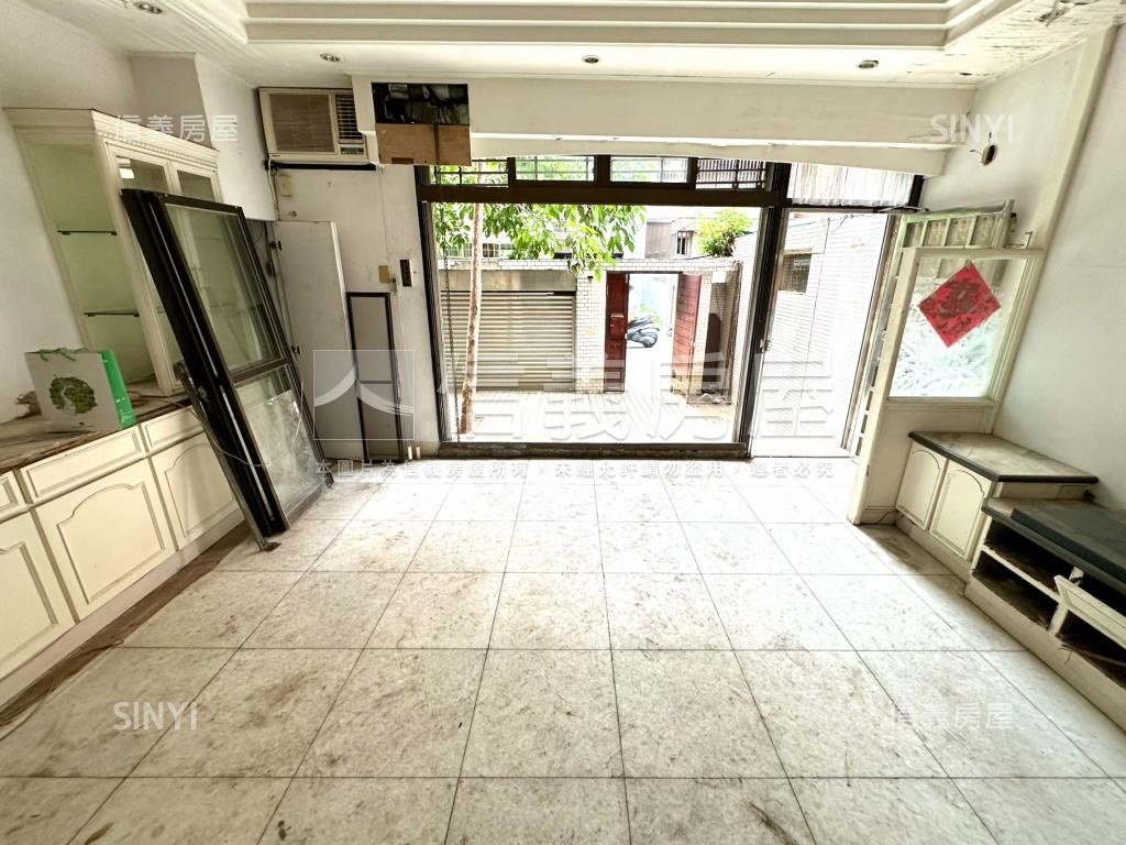 稀有釋出★中興庭院別墅房屋室內格局與周邊環境