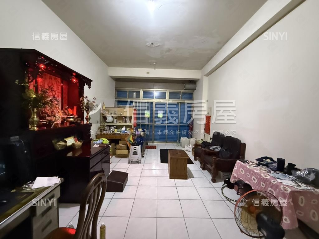 台北新都稀有透天房屋室內格局與周邊環境