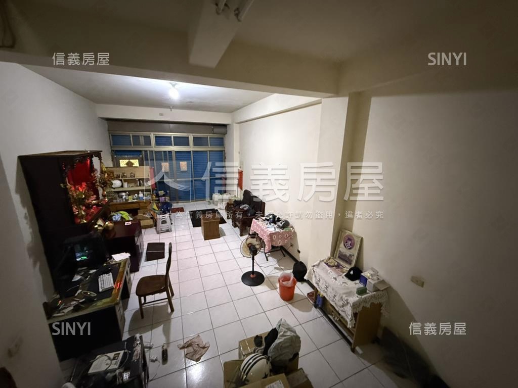 台北新都稀有透天房屋室內格局與周邊環境