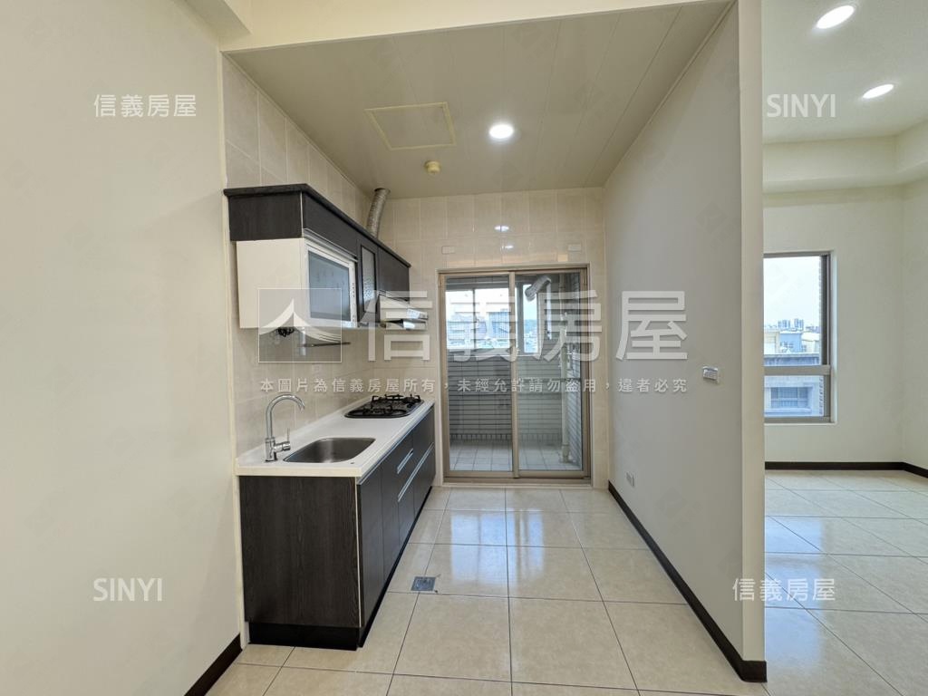 埔心星光會館裝潢美宅車位房屋室內格局與周邊環境