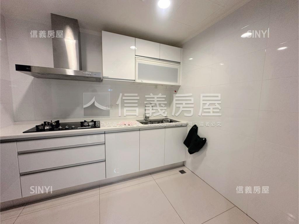 遠雄文華匯裝潢東南大兩房房屋室內格局與周邊環境