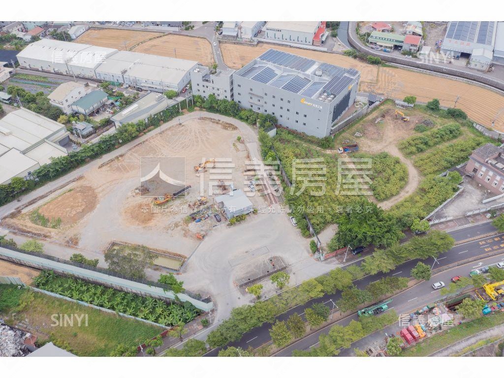 台中烏日約６１７１坪土地房屋室內格局與周邊環境