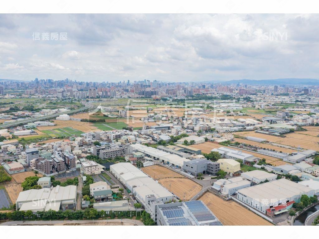 台中烏日約６１７１坪土地房屋室內格局與周邊環境