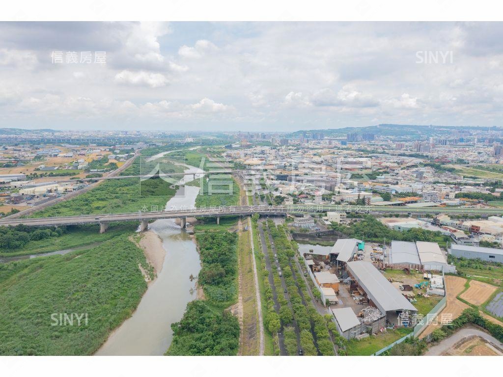 台中烏日約６１７１坪土地房屋室內格局與周邊環境