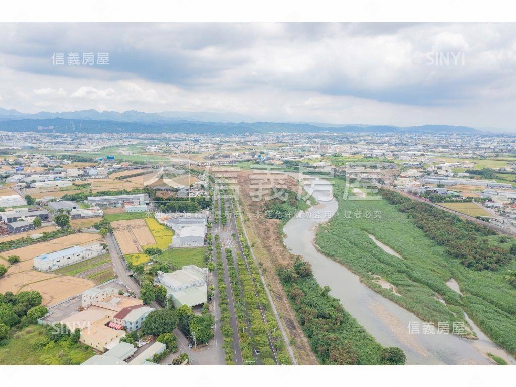 台中烏日約６１７１坪土地房屋室內格局與周邊環境