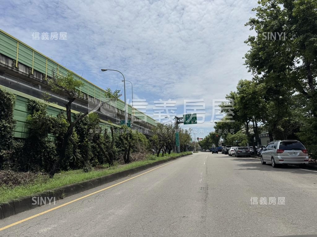 台中烏日約６１７１坪土地房屋室內格局與周邊環境