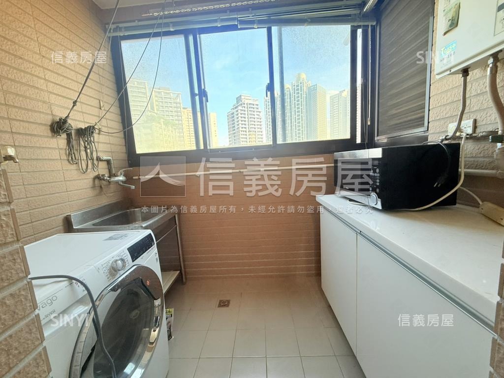 文化森美學書香兩房房屋室內格局與周邊環境