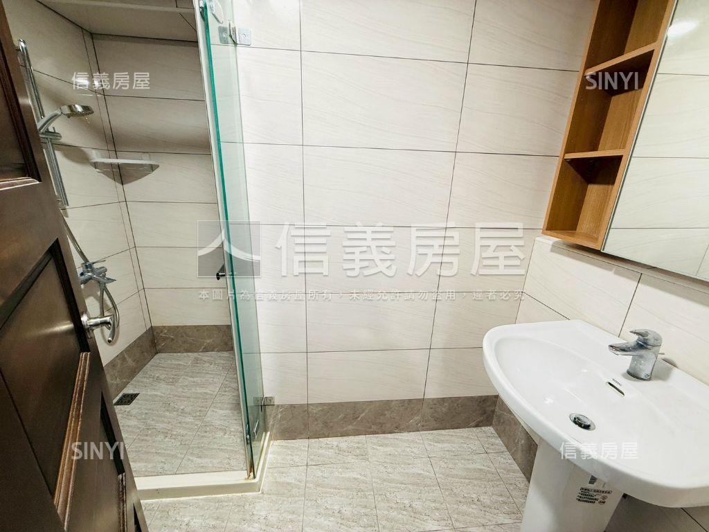 南區健康公園旁雙套房樓店房屋室內格局與周邊環境