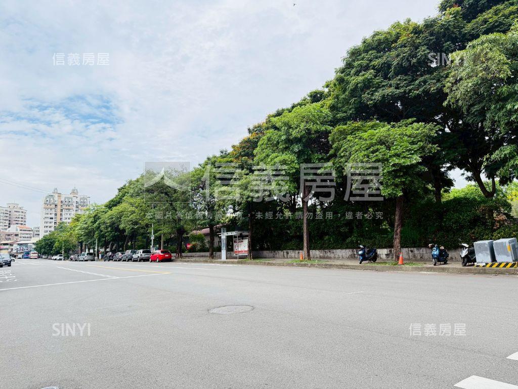 南區健康公園旁雙套房樓店房屋室內格局與周邊環境