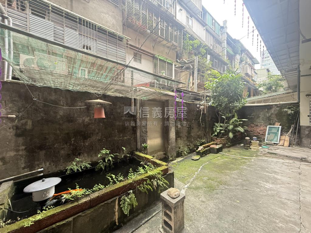 前庭後院●８米靜巷一樓房屋室內格局與周邊環境