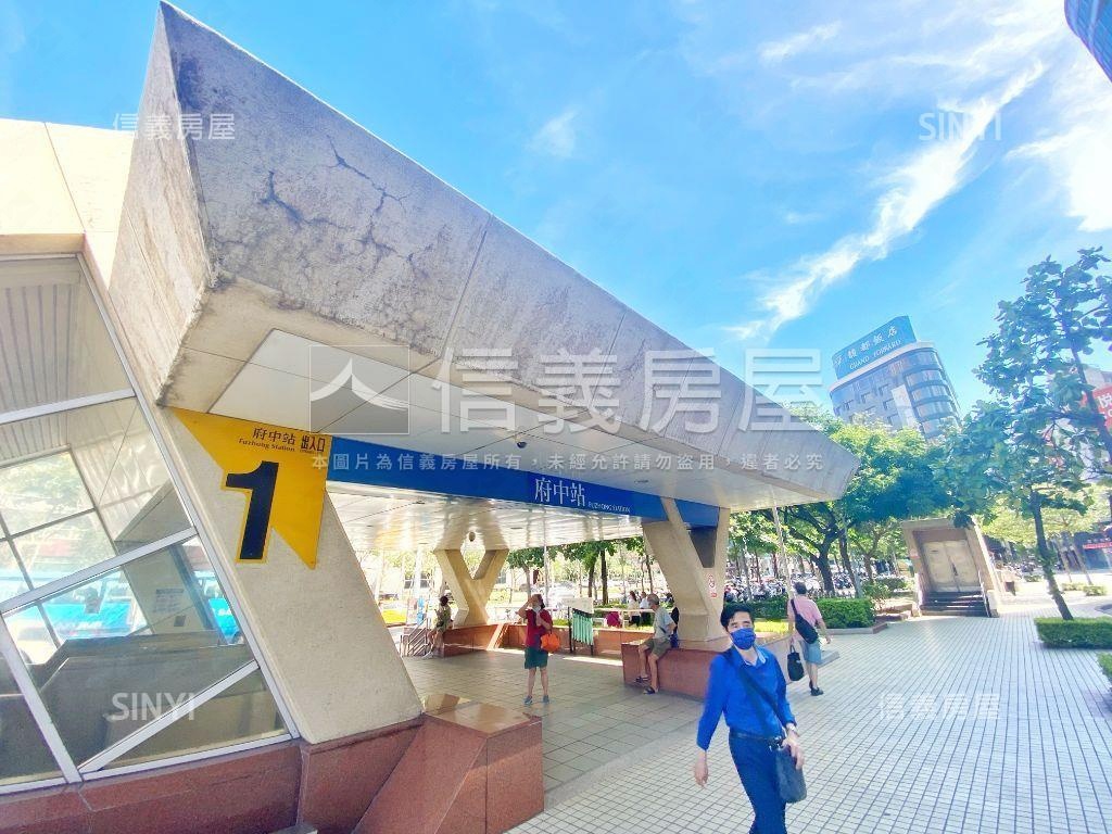 府中捷運☆面寬商業辦公房屋室內格局與周邊環境