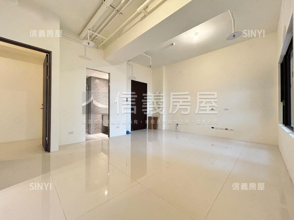 新美齊三房車位次高樓房屋室內格局與周邊環境