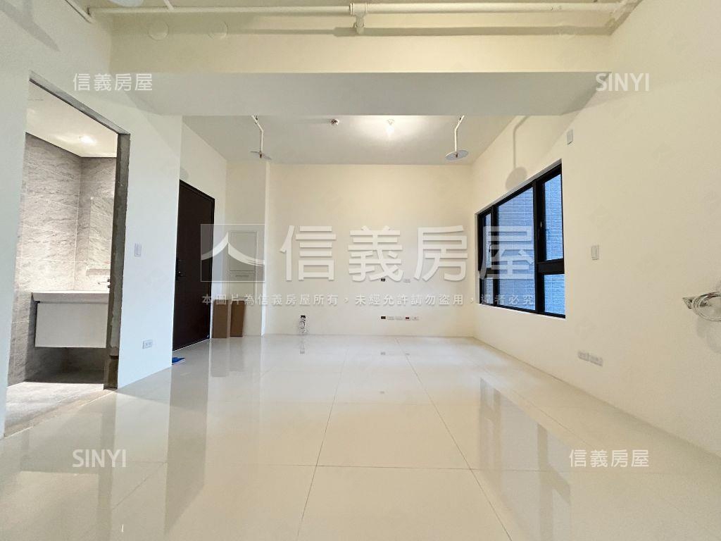 新美齊三房車位次高樓房屋室內格局與周邊環境