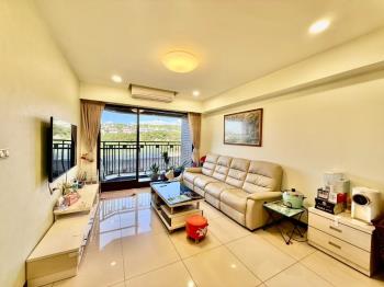 輕時代‧輕軌‧三房車位