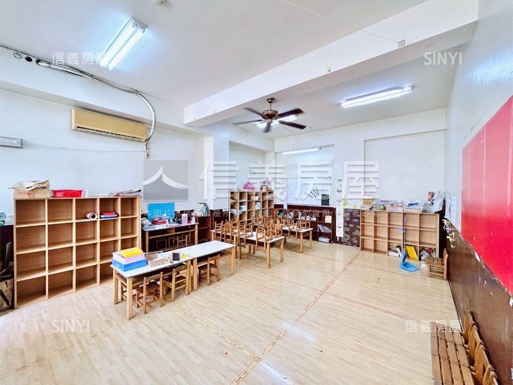 稀有面寬大地坪角間金透店房屋室內格局與周邊環境