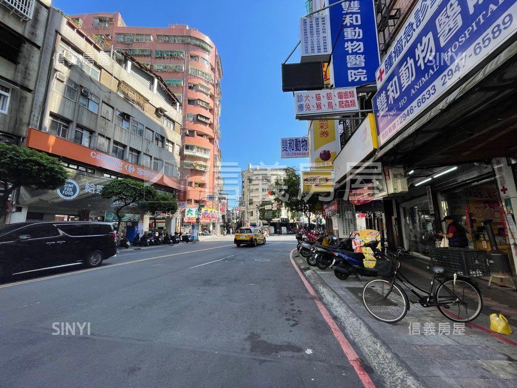 【頂溪站】低總價電梯房房屋室內格局與周邊環境