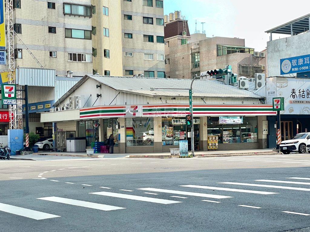 近市政府★河畔旁三房房屋室內格局與周邊環境