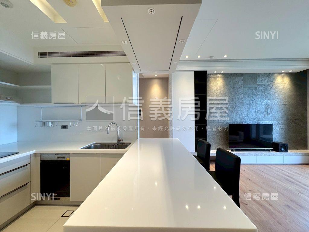 精銳雲高樓視野三房房屋室內格局與周邊環境