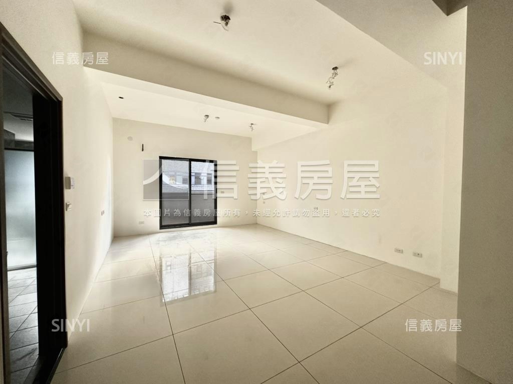 客運園區新成質感透天Ⅰ房屋室內格局與周邊環境