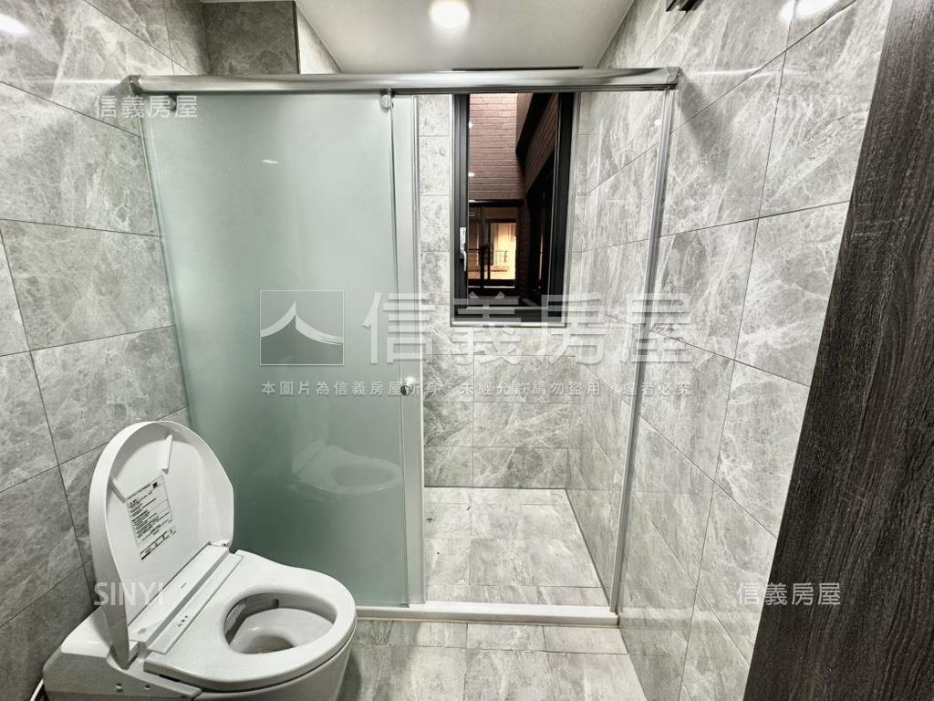 客運園區新成質感透天Ⅰ房屋室內格局與周邊環境