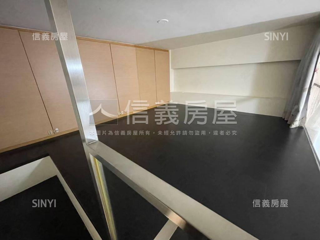 冠堤晶華陽台小豪宅房屋室內格局與周邊環境