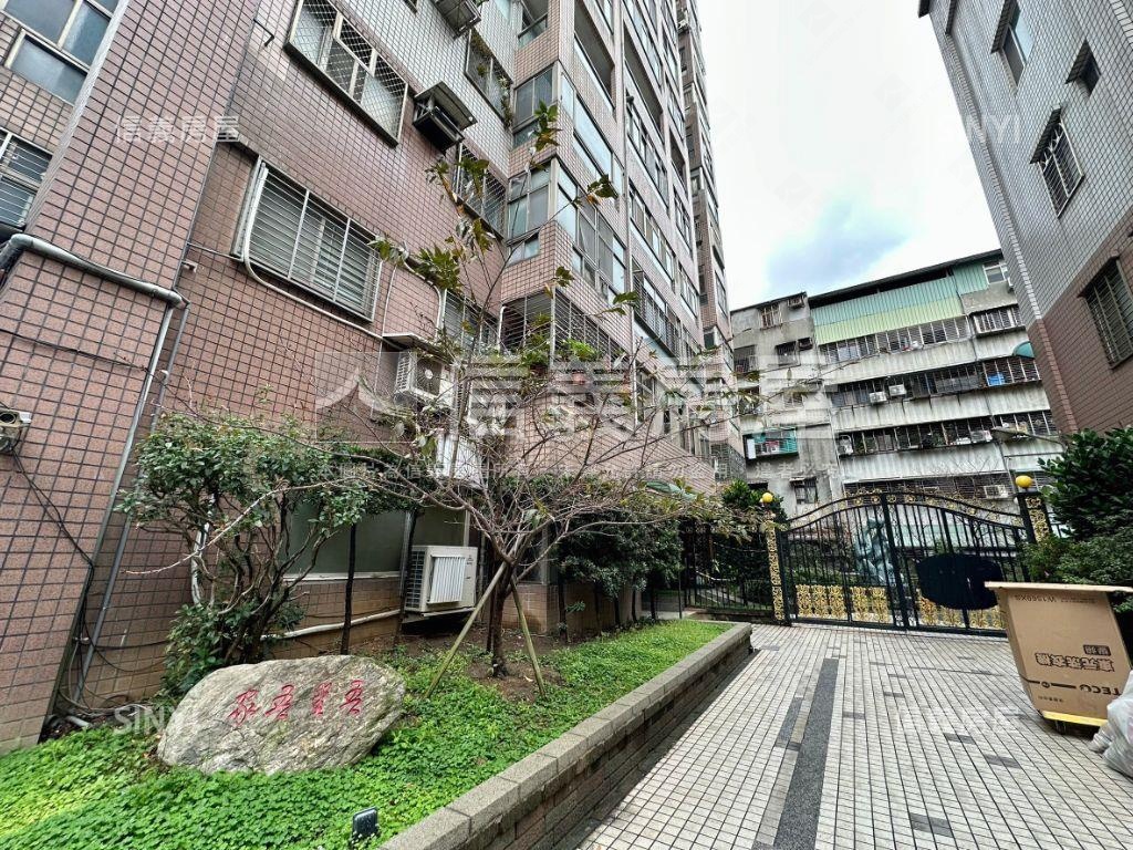 吾愛吾家＊三房平面車位房屋室內格局與周邊環境