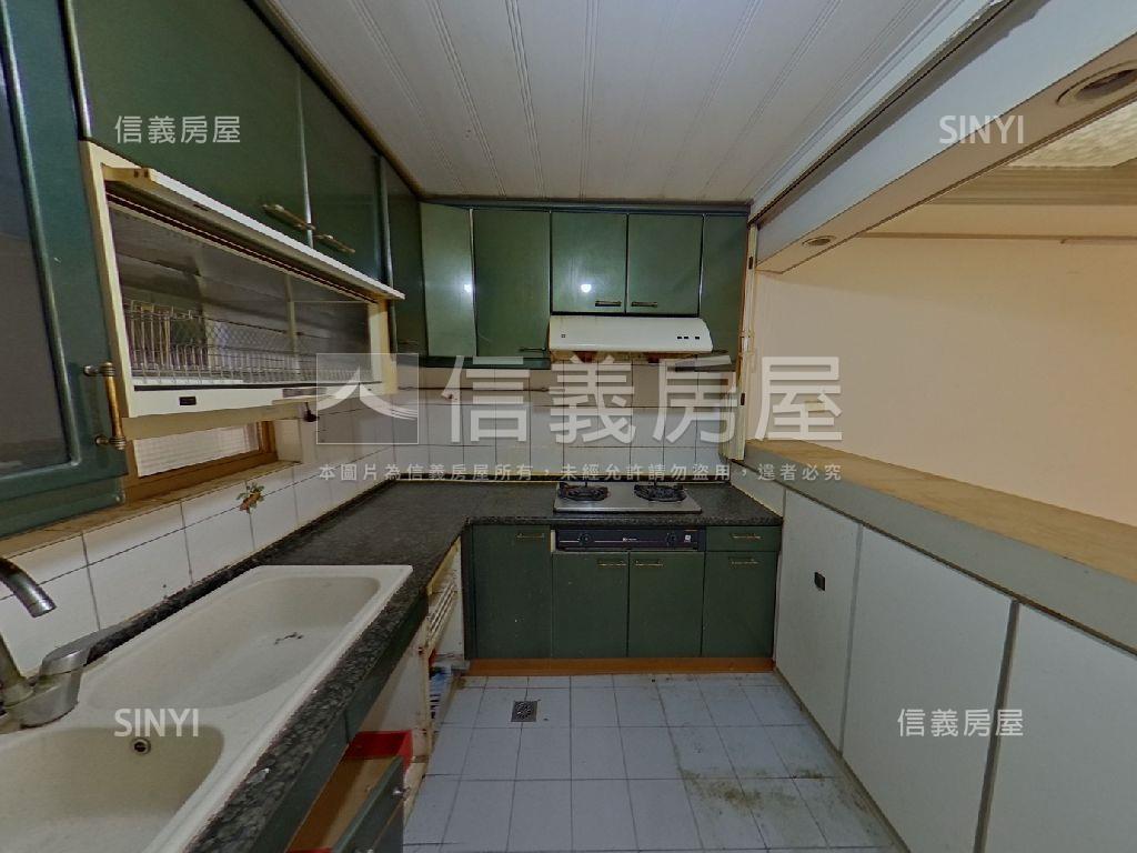 天母廣場邊間大三樓房屋室內格局與周邊環境